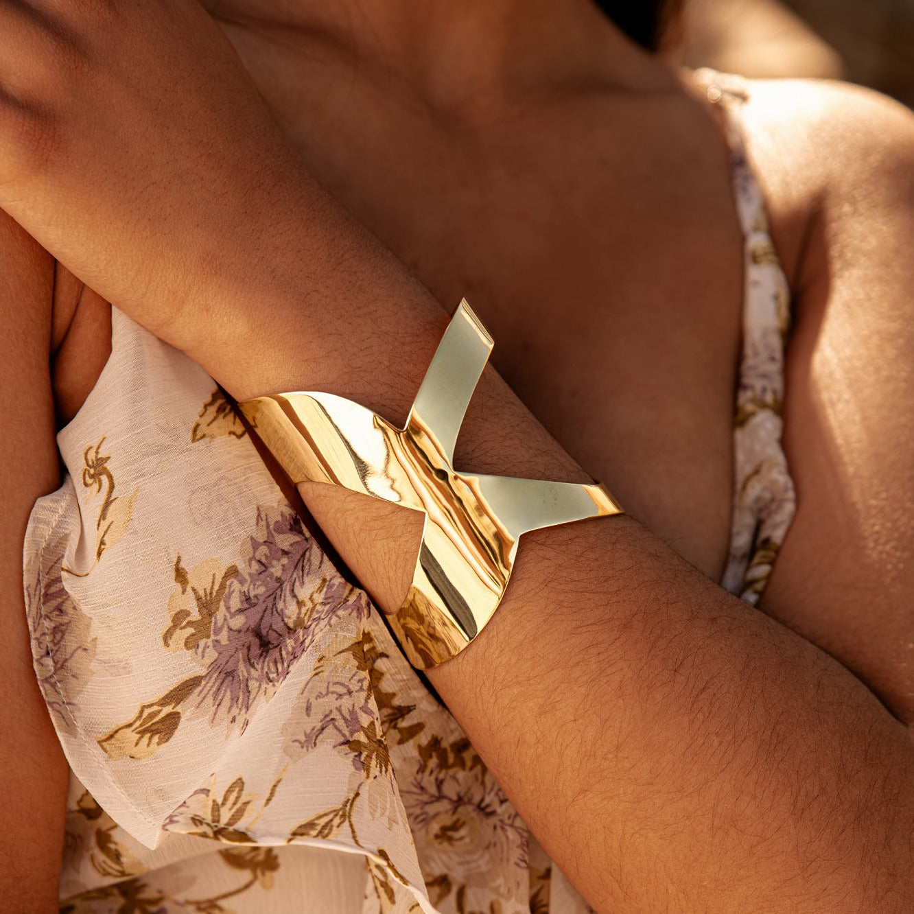 Motion Brass Cuff