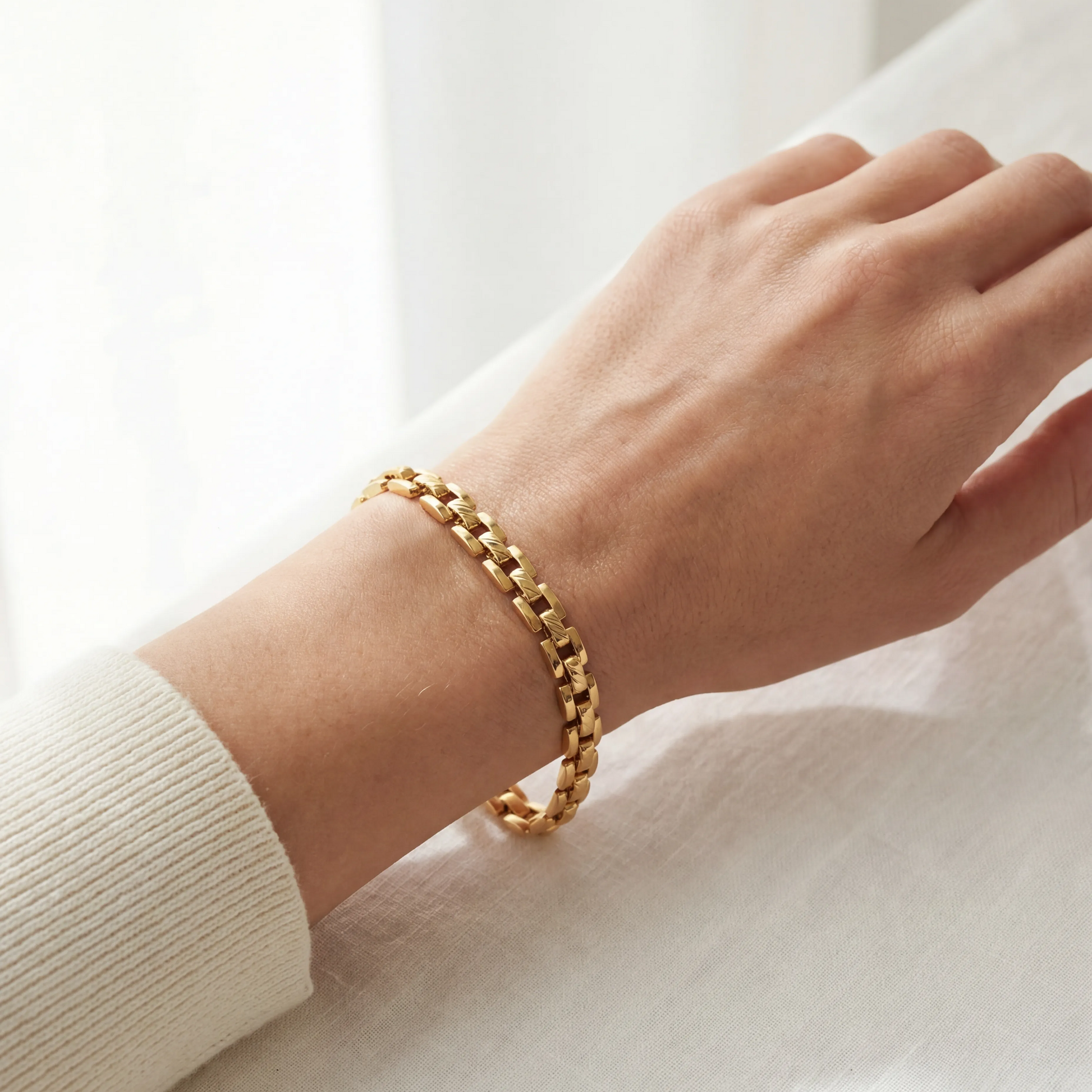 Motion Bracelet Chain