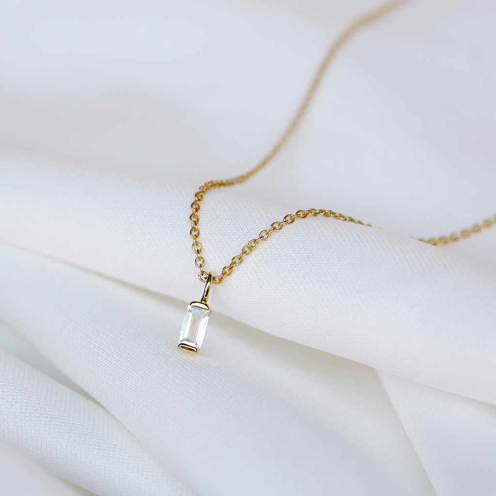 Ria Shine Gold Necklace