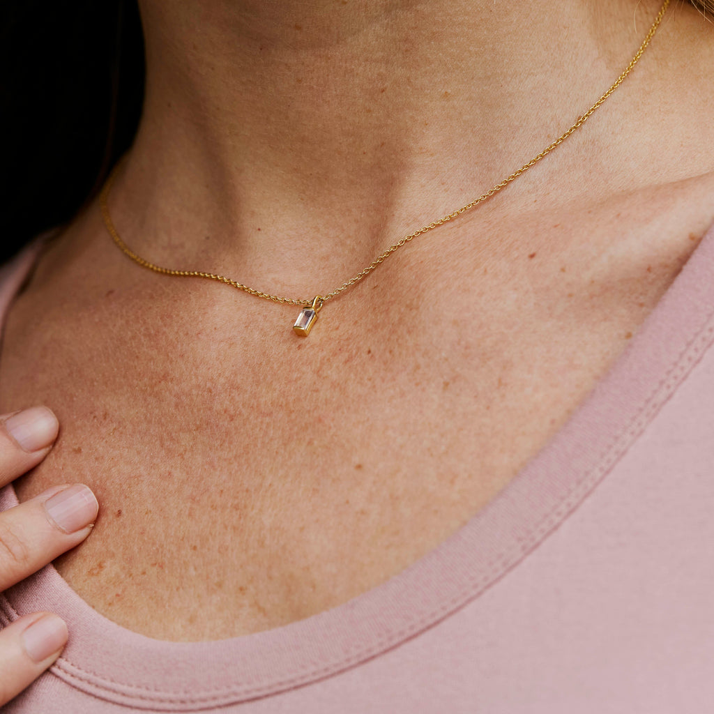 Ria Gold Necklace